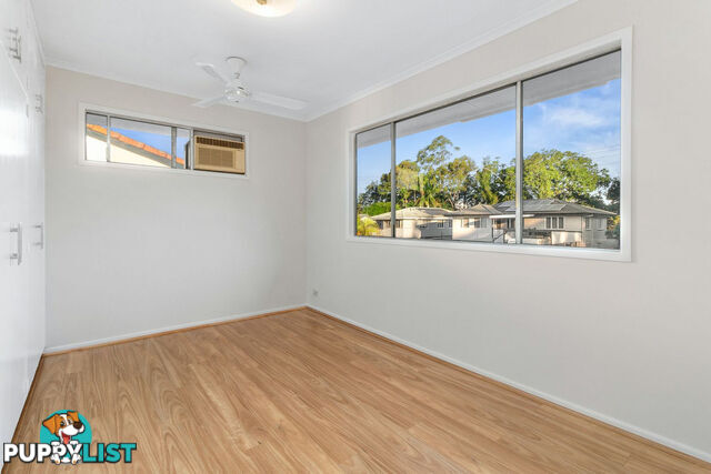 4 Lauren Street GEEBUNG QLD 4034