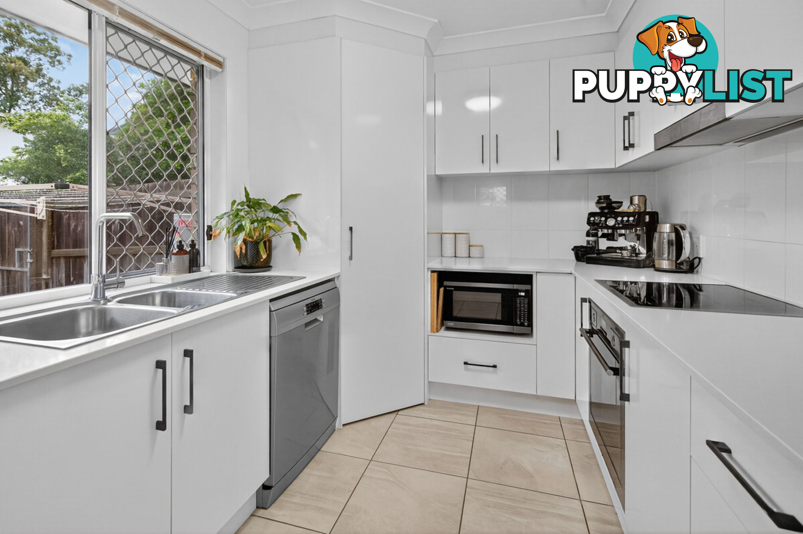 49/11 Emerald Place BRIDGEMAN DOWNS QLD 4035