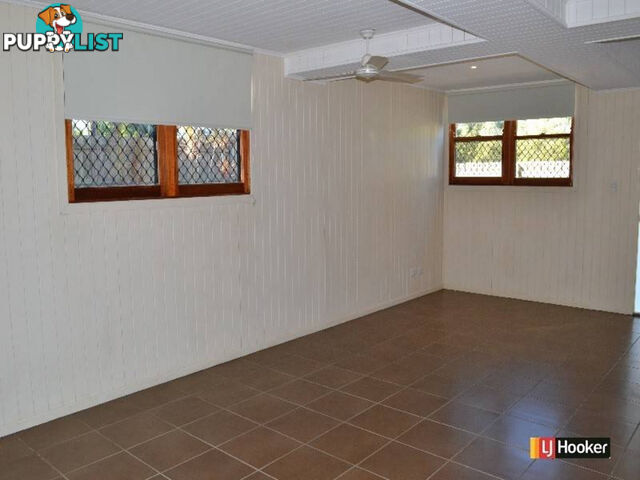 1/128 Edinburgh Castle Road WAVELL HEIGHTS QLD 4012