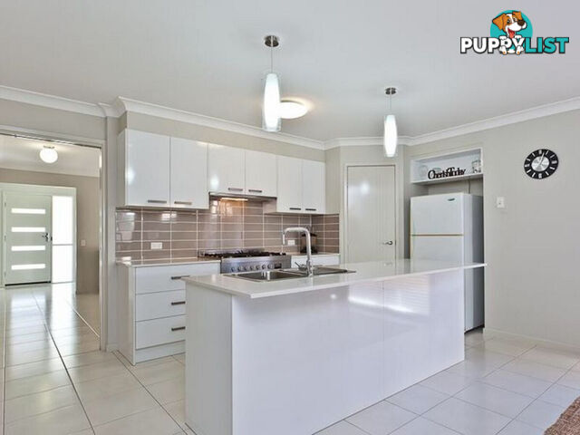 23 Troon Street NORTH LAKES QLD 4509