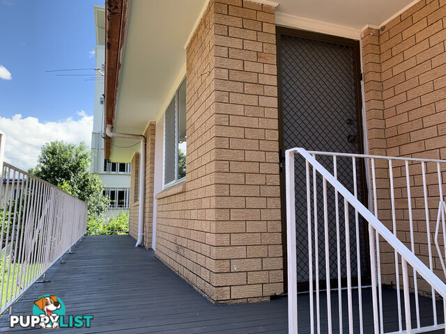 2/23 Bruce Street CHERMSIDE QLD 4032