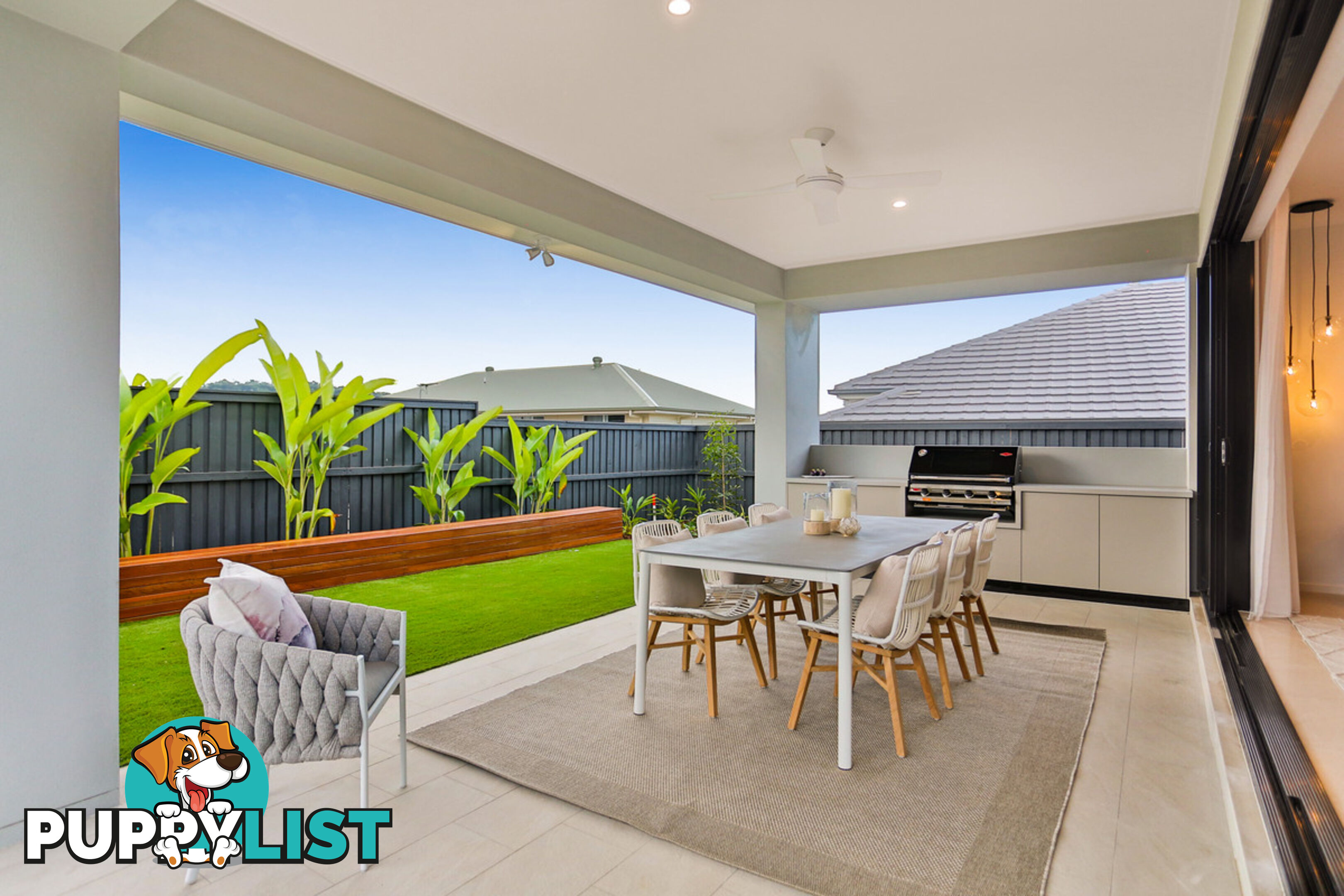 209 Canvey Street UPPER KEDRON QLD 4055