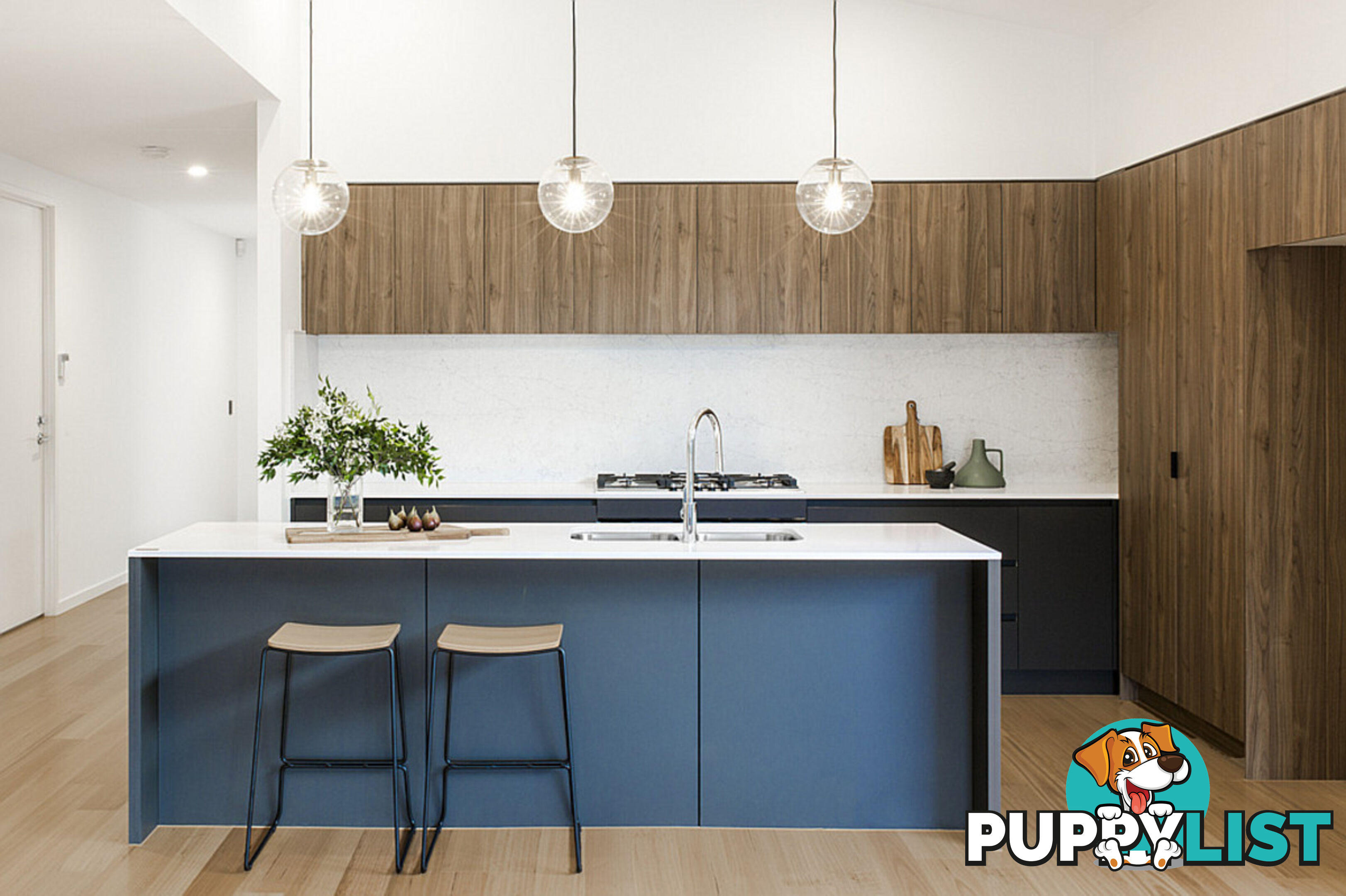 308 Canvey Road UPPER KEDRON QLD 4055