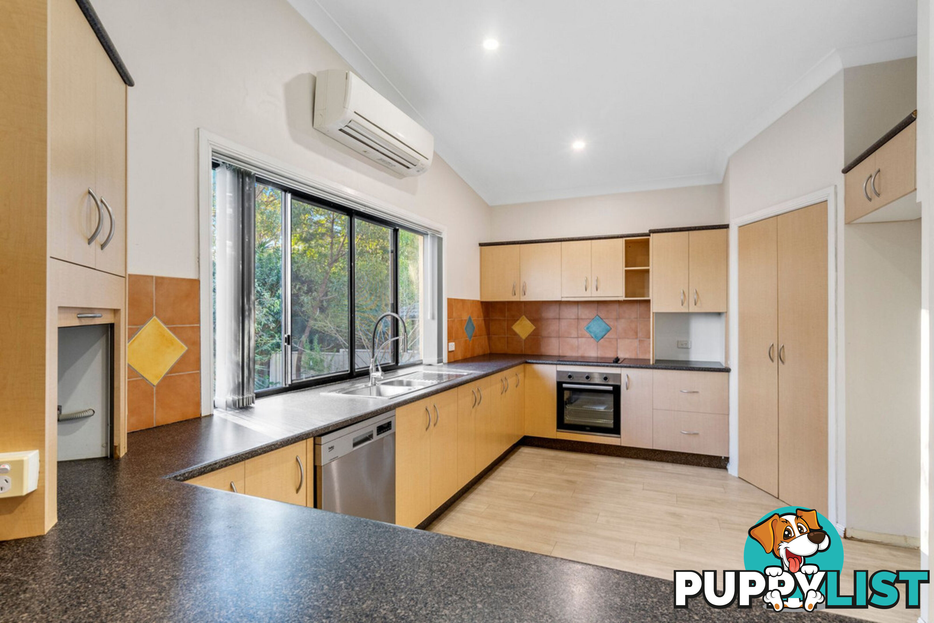 20 Habitat Place BRIDGEMAN DOWNS QLD 4035