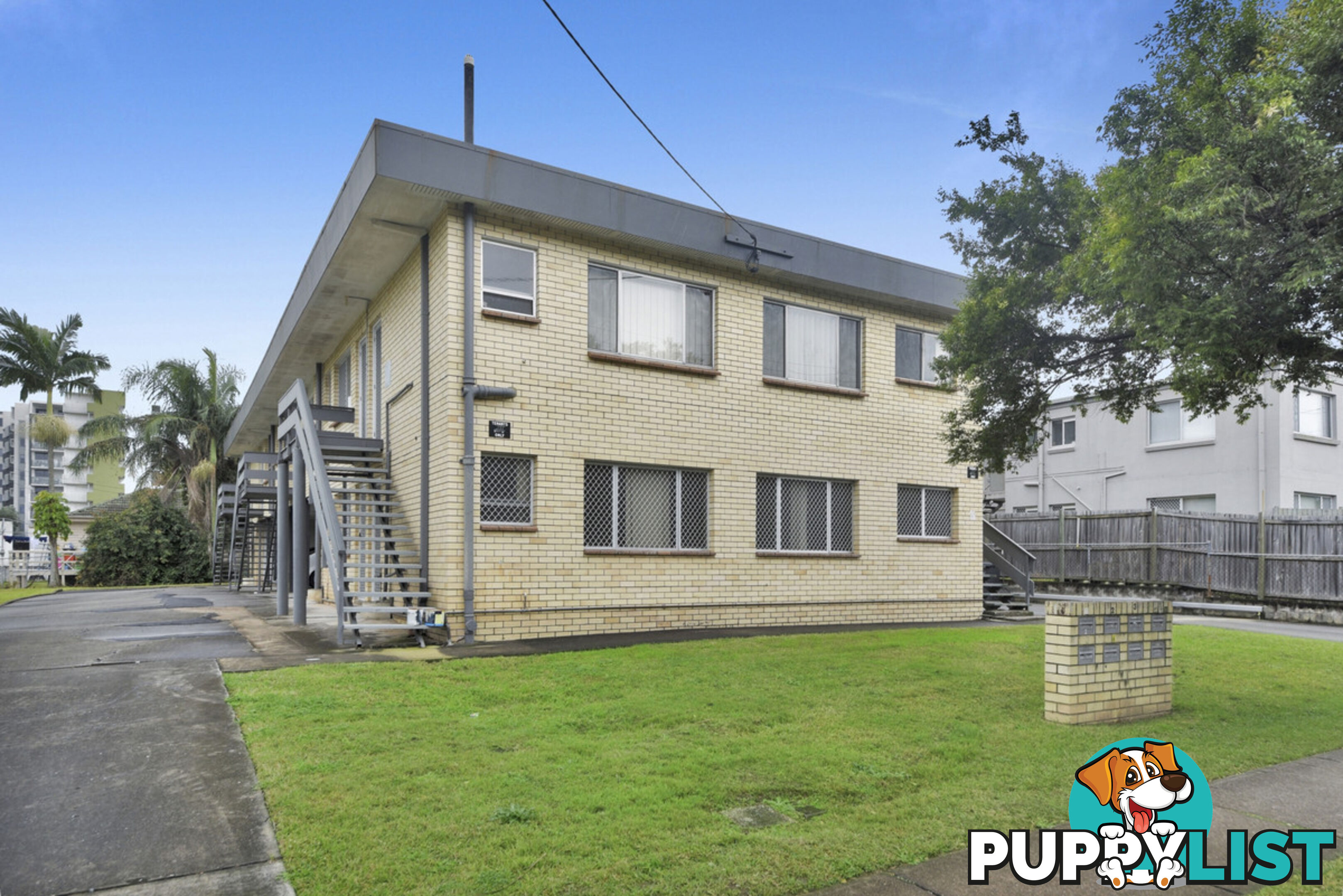 1/26 Hall Street CHERMSIDE QLD 4032