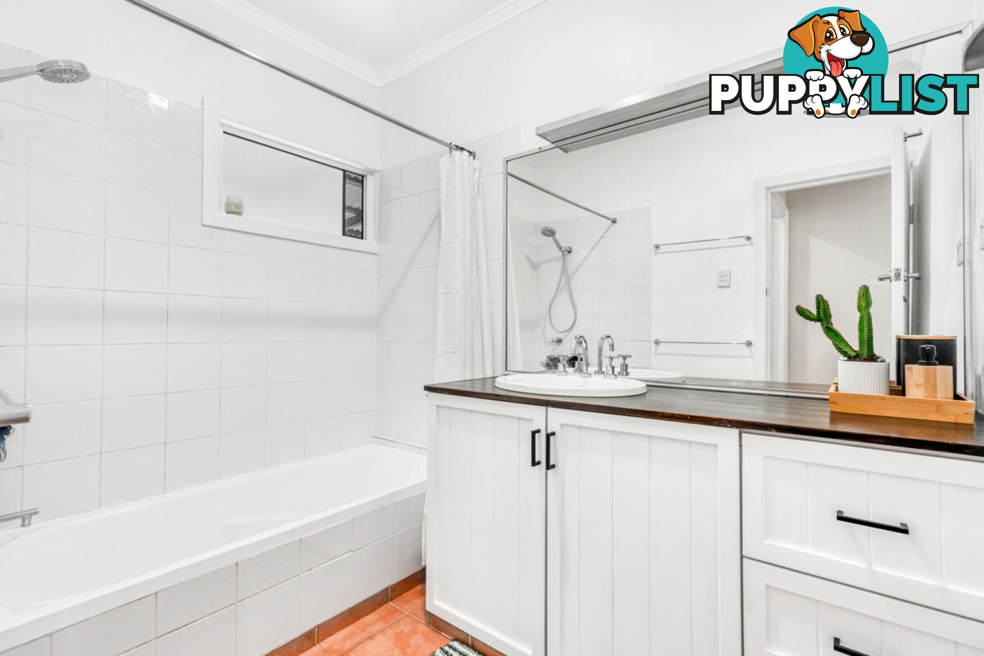 15 Eastbourne Street CHERMSIDE WEST QLD 4032