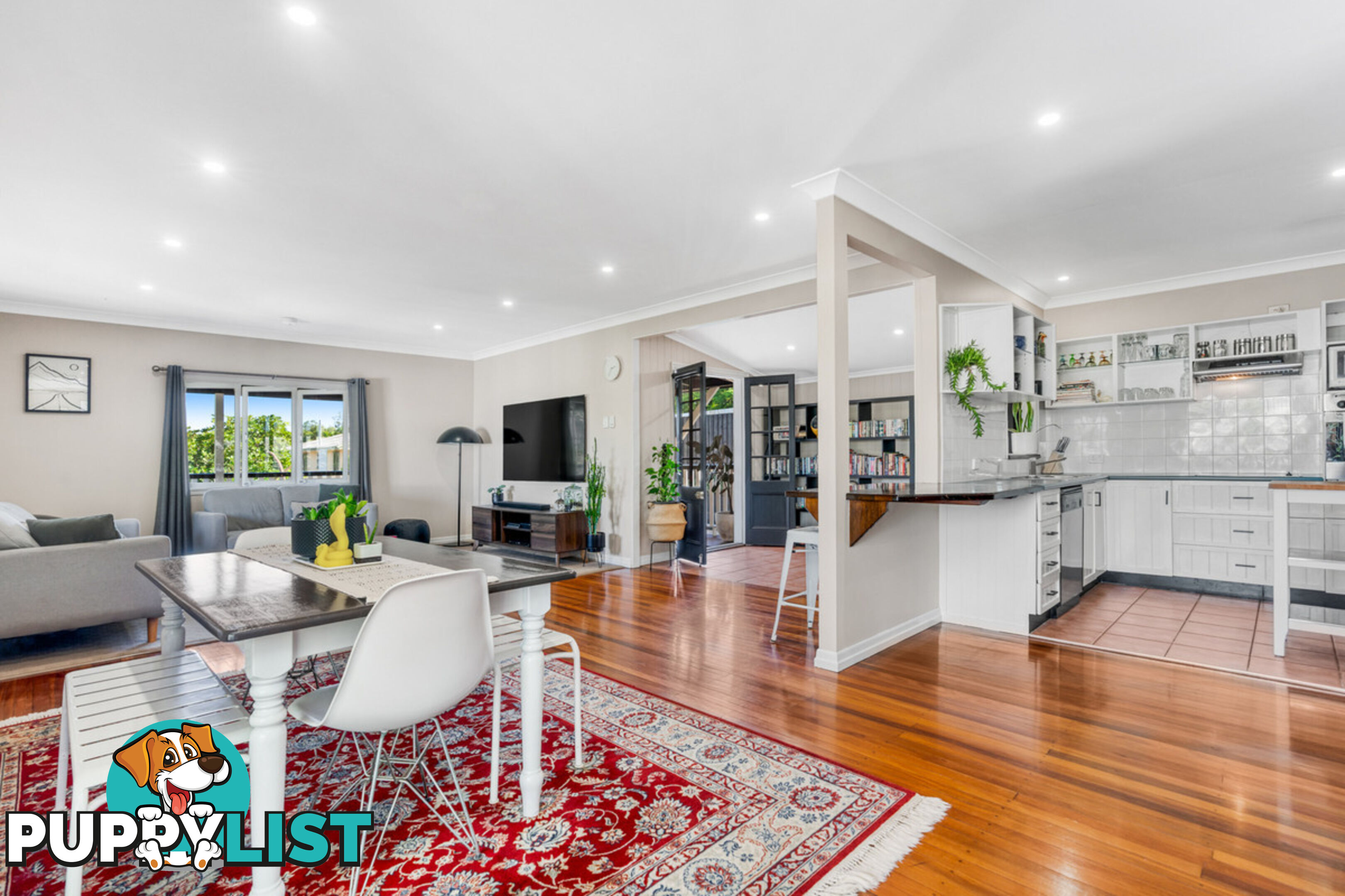 15 Eastbourne Street CHERMSIDE WEST QLD 4032