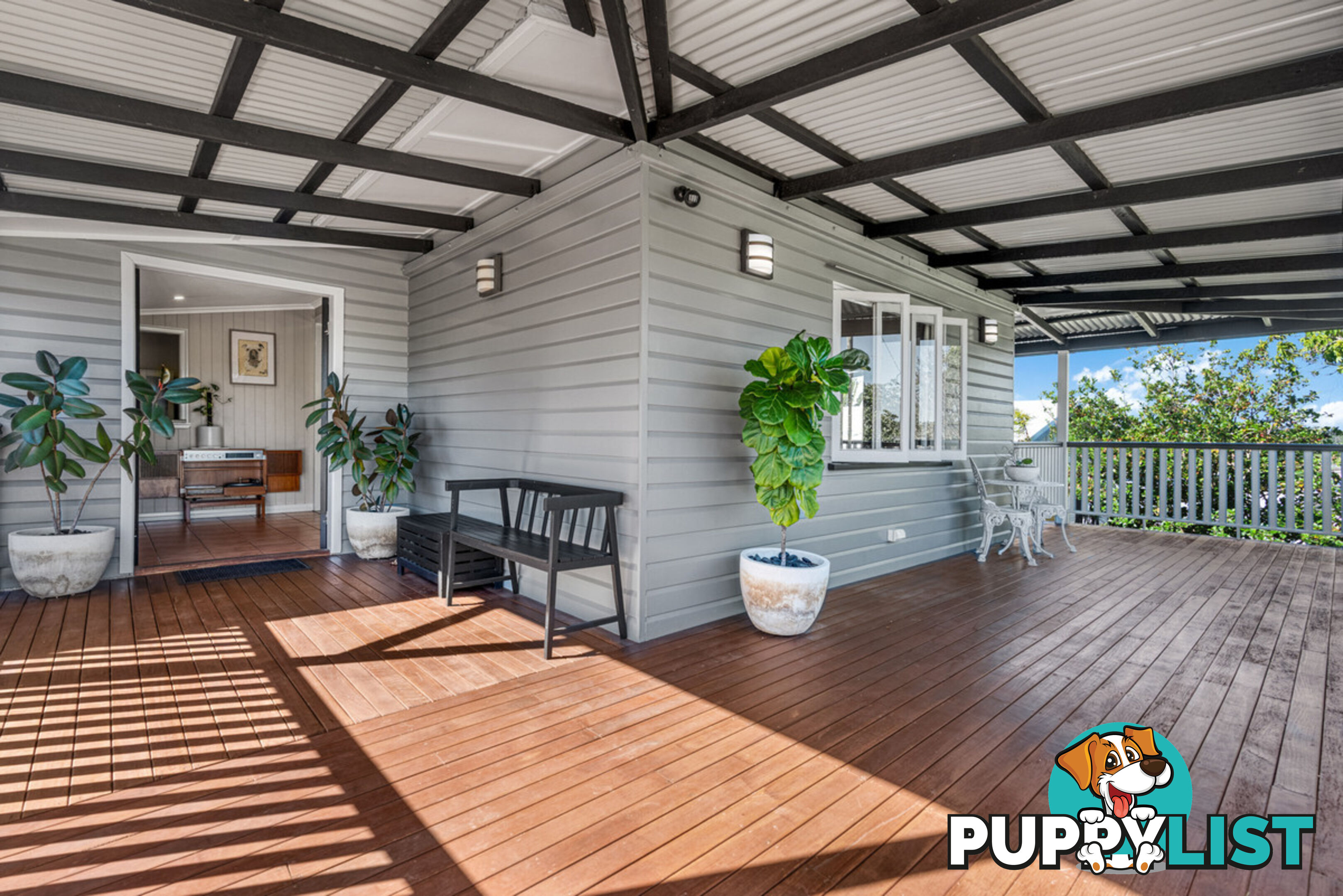 15 Eastbourne Street CHERMSIDE WEST QLD 4032