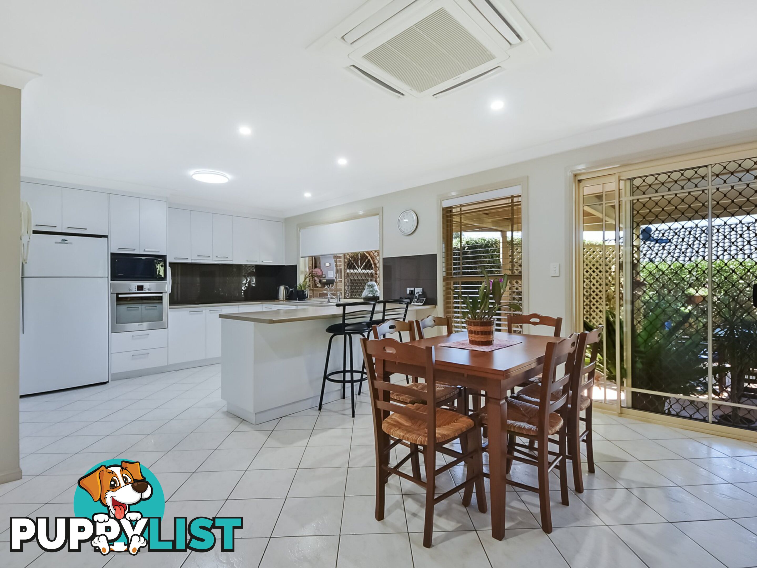 47 Oxford Crescent BRIDGEMAN DOWNS QLD 4035