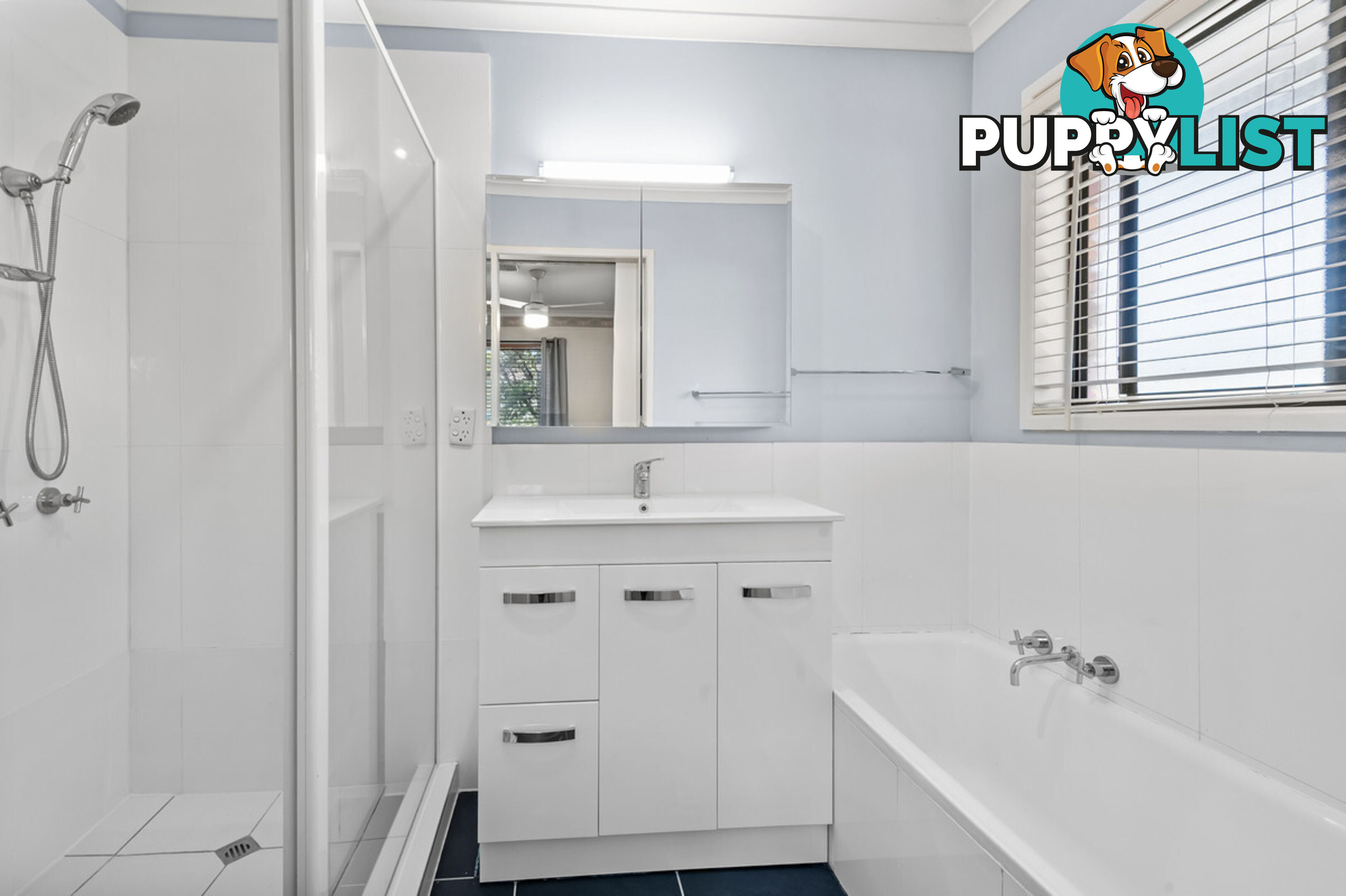 25 Oleron Terrace PETRIE QLD 4502