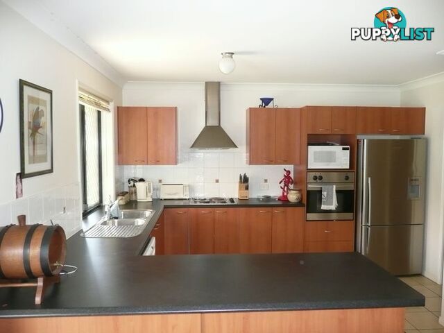 2 Meranti Court ALBANY CREEK QLD 4035