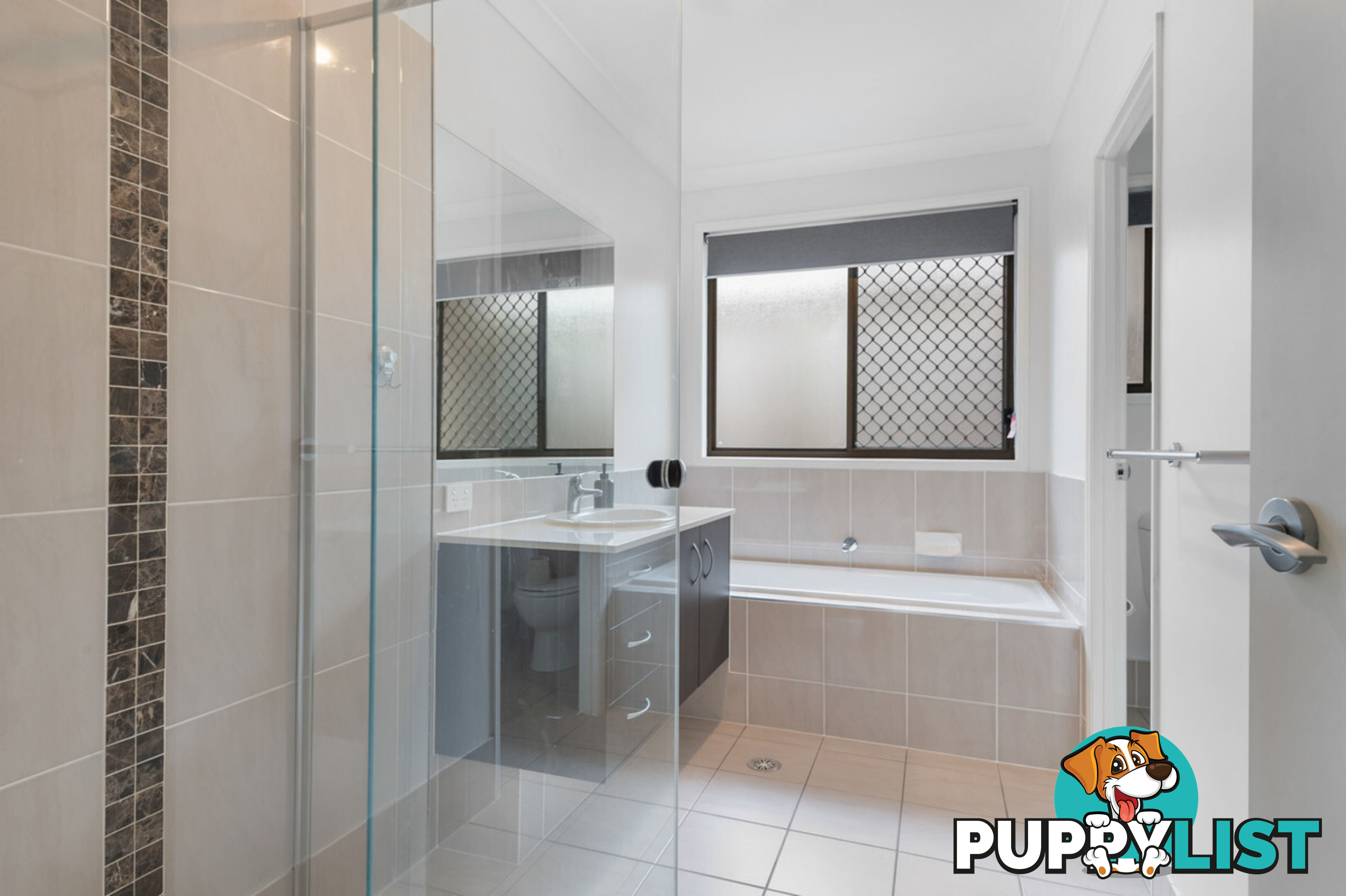 11 Blue Mountains Crescent FITZGIBBON QLD 4018
