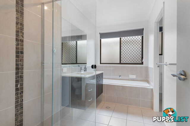 11 Blue Mountains Crescent FITZGIBBON QLD 4018
