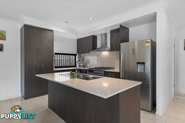 11 Blue Mountains Crescent FITZGIBBON QLD 4018