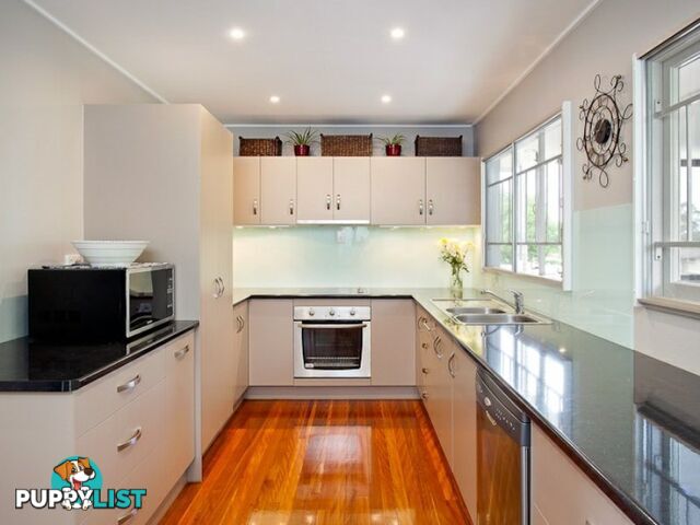 15 Levant Street ALBANY CREEK QLD 4035