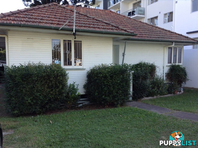 36 Playfield Street CHERMSIDE QLD 4032