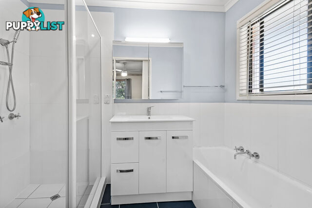 25 Oleron Terrace PETRIE QLD 4502