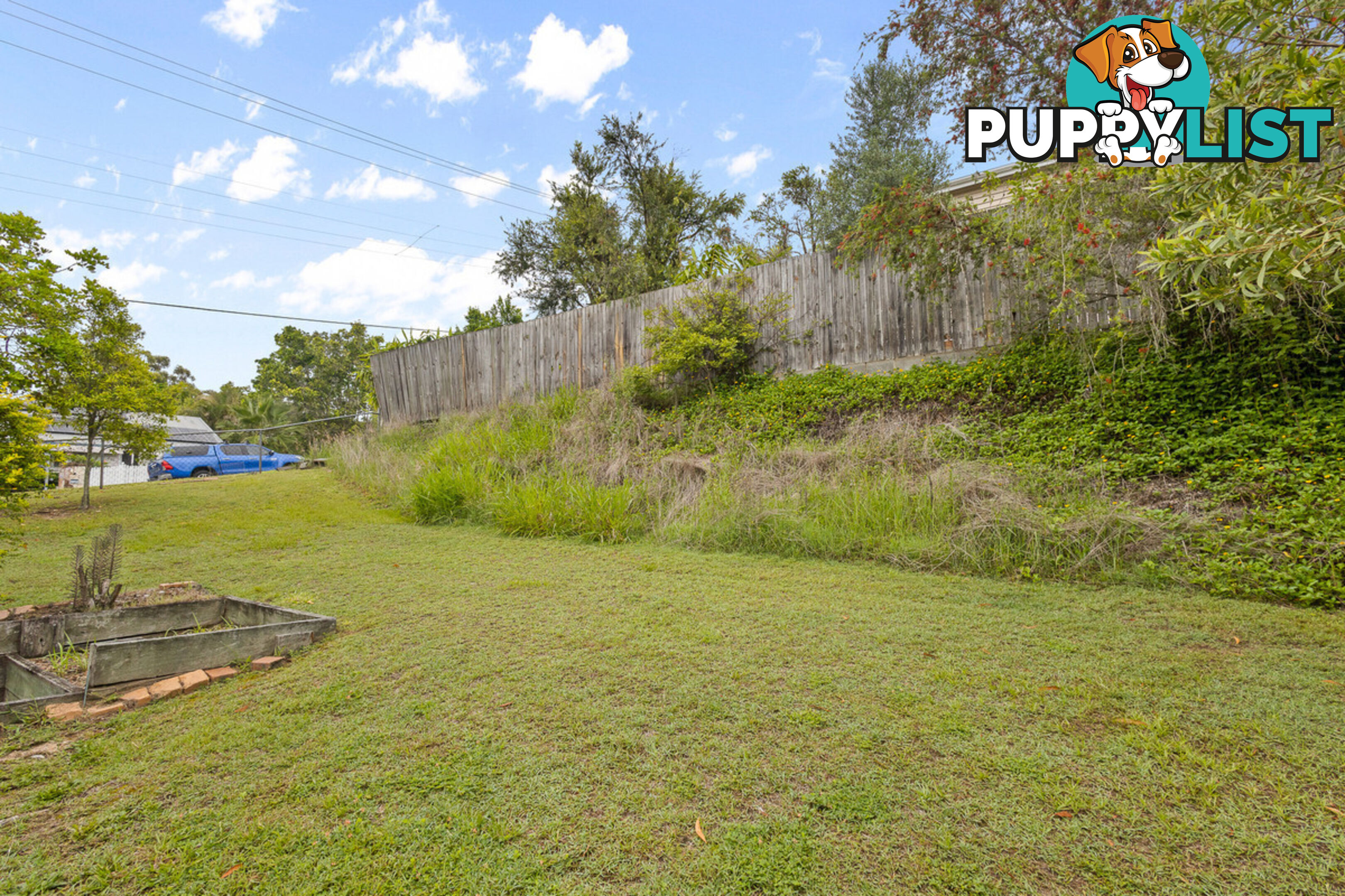 2 Neranda Court HOLLAND PARK QLD 4121