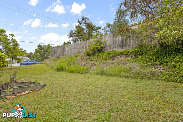 2 Neranda Court HOLLAND PARK QLD 4121