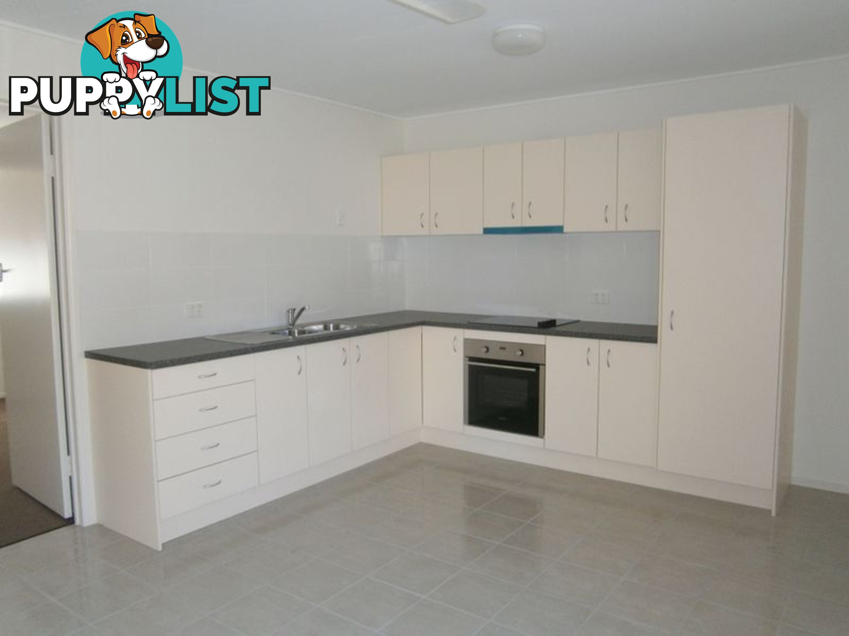 Unit 3/15 Kitchener Road KEDRON QLD 4031
