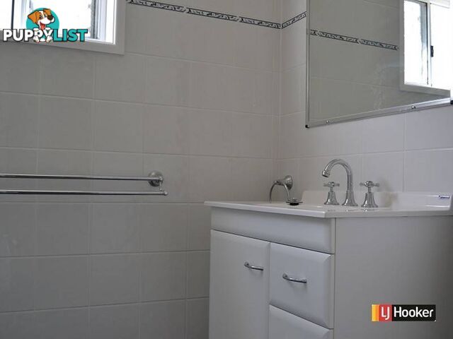 28 Curwen Terrace CHERMSIDE QLD 4032