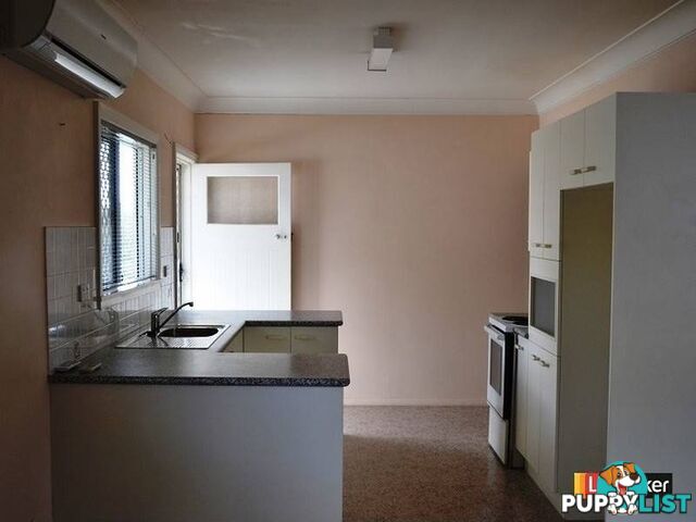 28 Curwen Terrace CHERMSIDE QLD 4032