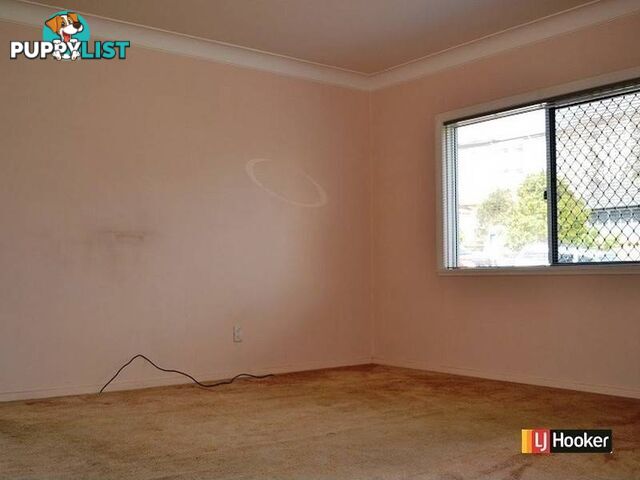28 Curwen Terrace CHERMSIDE QLD 4032