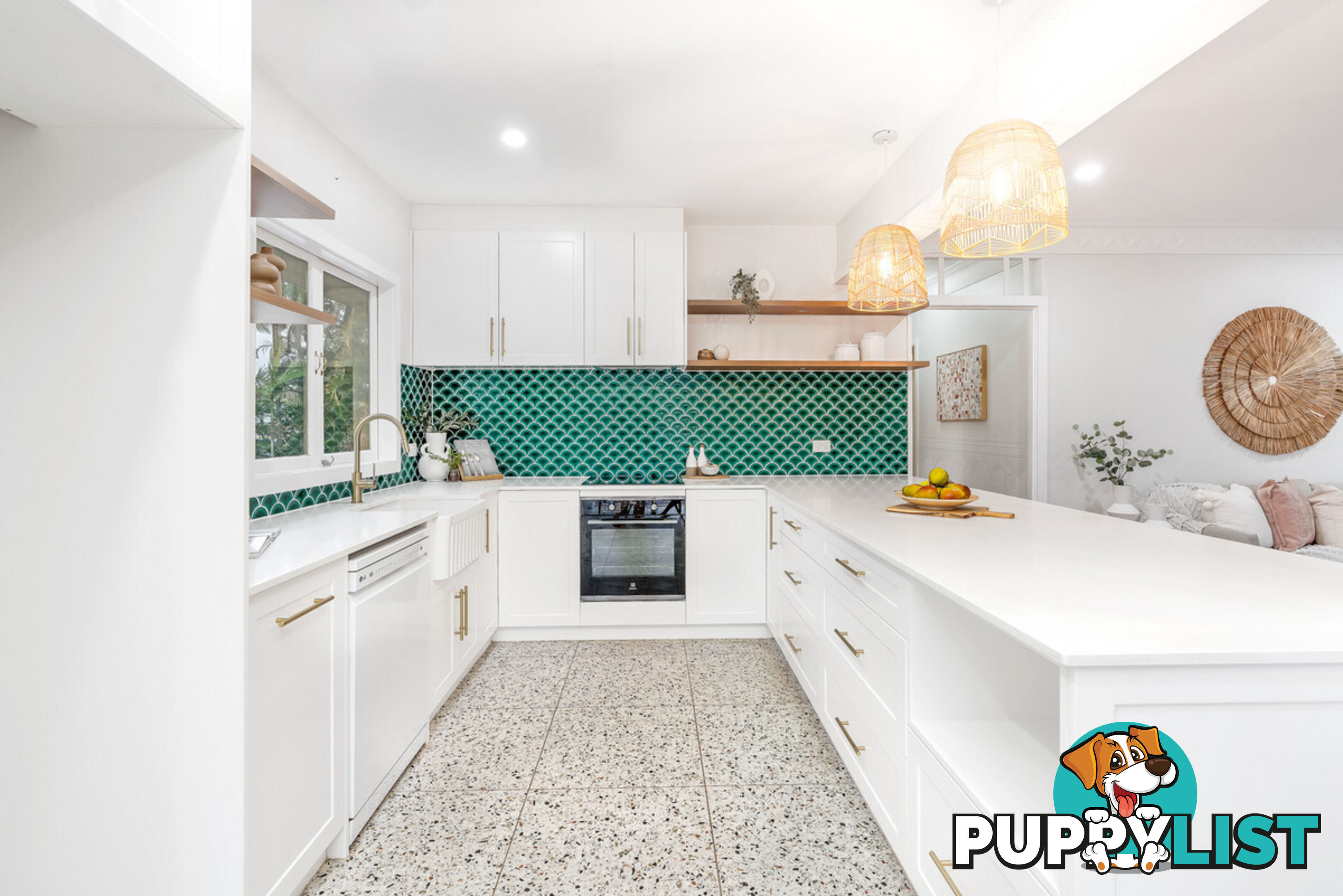 6 Eastbourne Street CHERMSIDE WEST QLD 4032