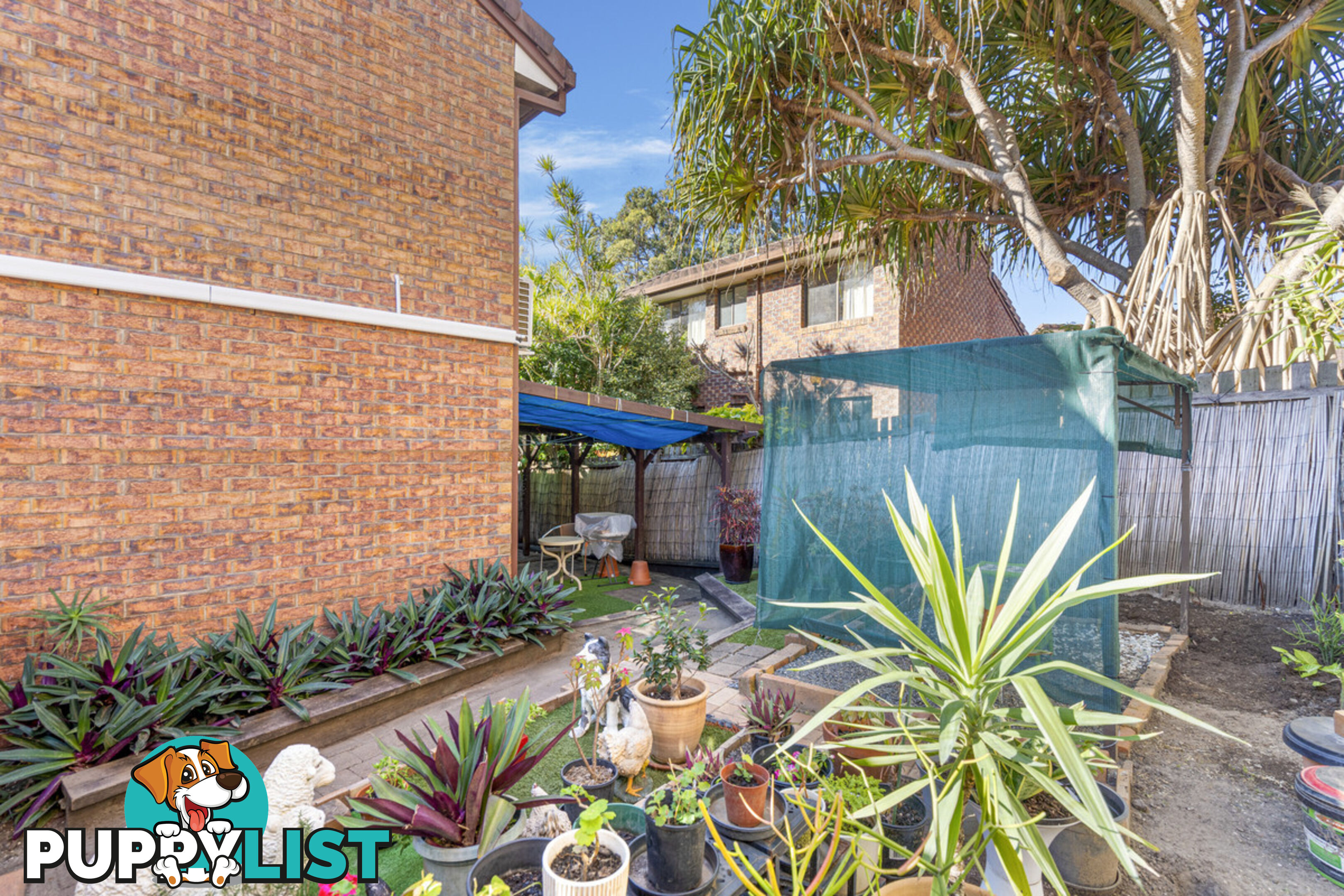 10/93-95 Barbaralla Drive SPRINGWOOD QLD 4127