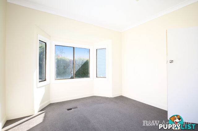 27 Duval Street ARMIDALE NSW 2350