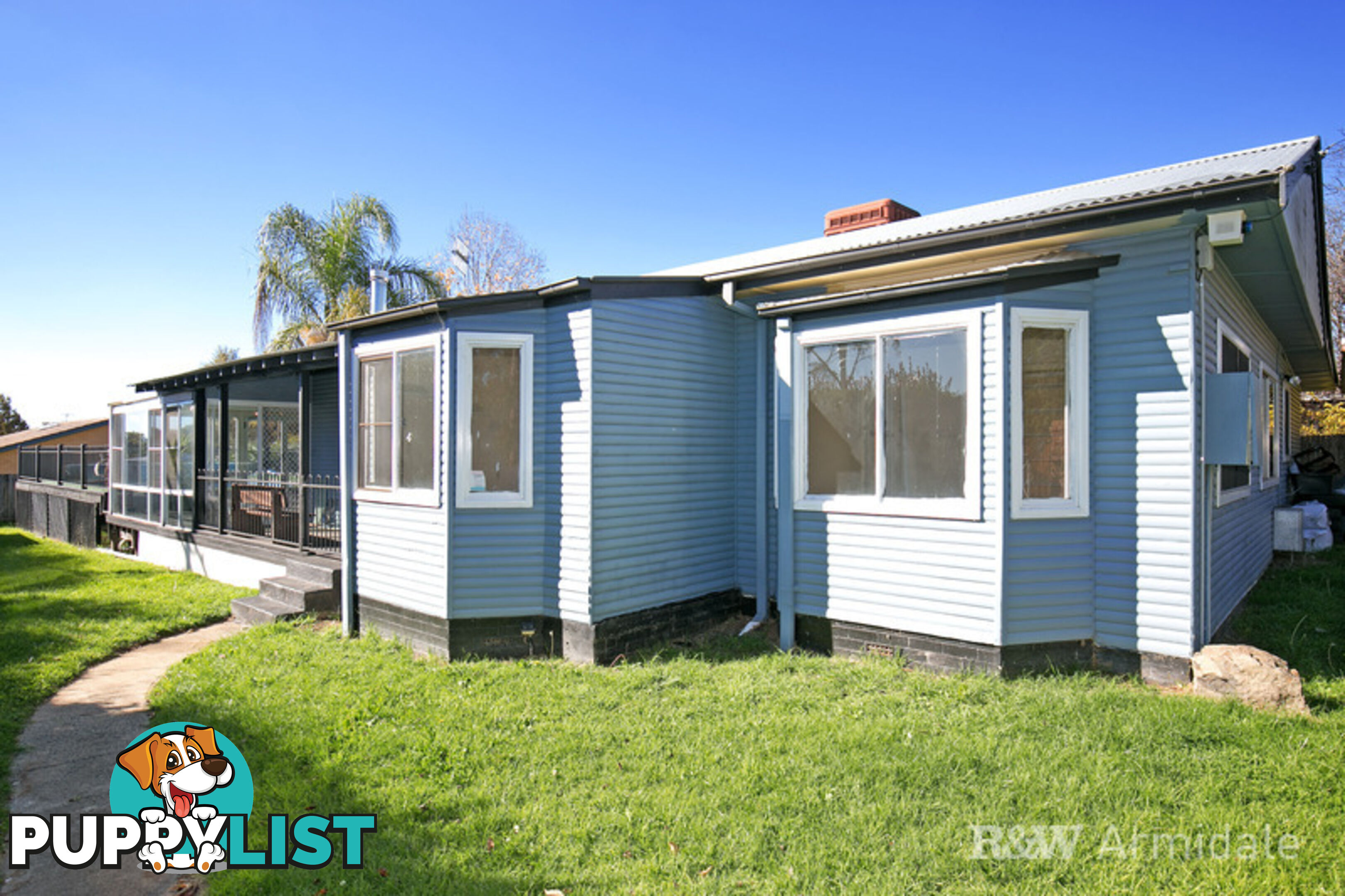 27 Duval Street ARMIDALE NSW 2350