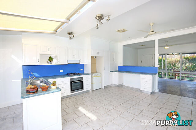 27 Duval Street ARMIDALE NSW 2350