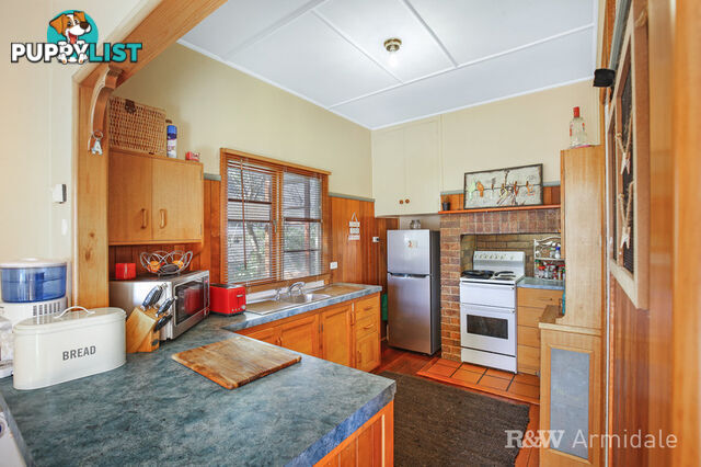 149 Brown Street ARMIDALE NSW 2350