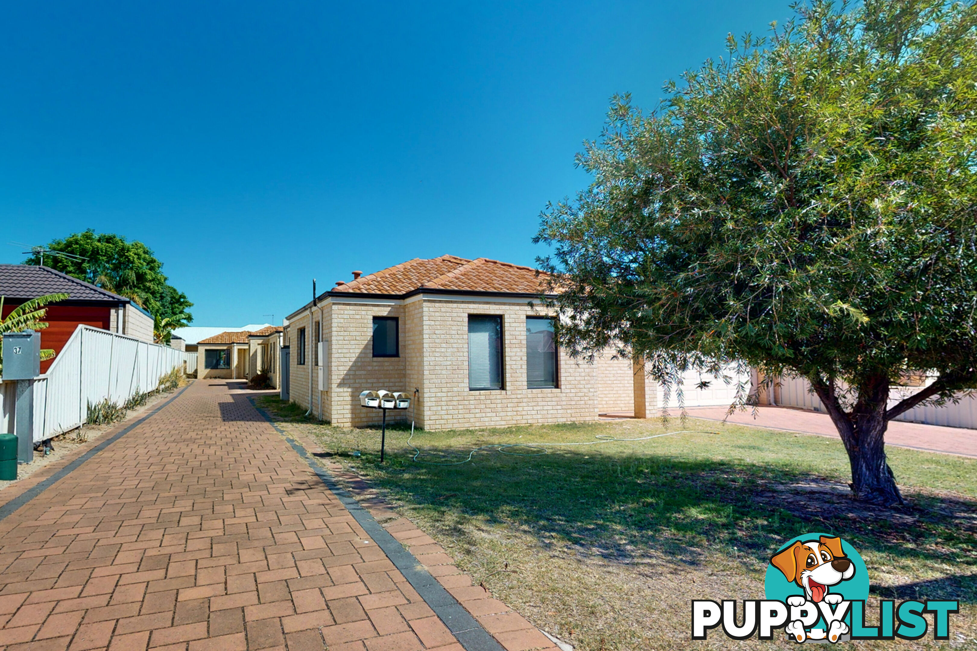 37A Currong Way NOLLAMARA WA 6061