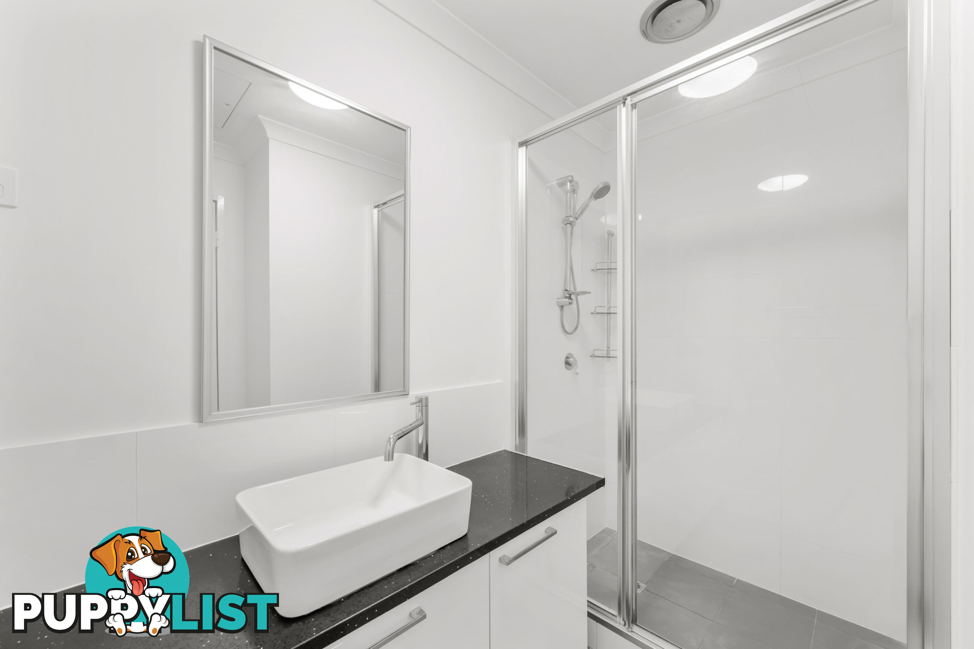 12/62A Wheeler Road HAMILTON HILL WA 6163