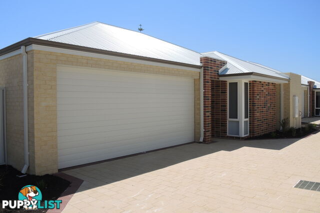 4A/ Turon Street MORLEY WA 6062