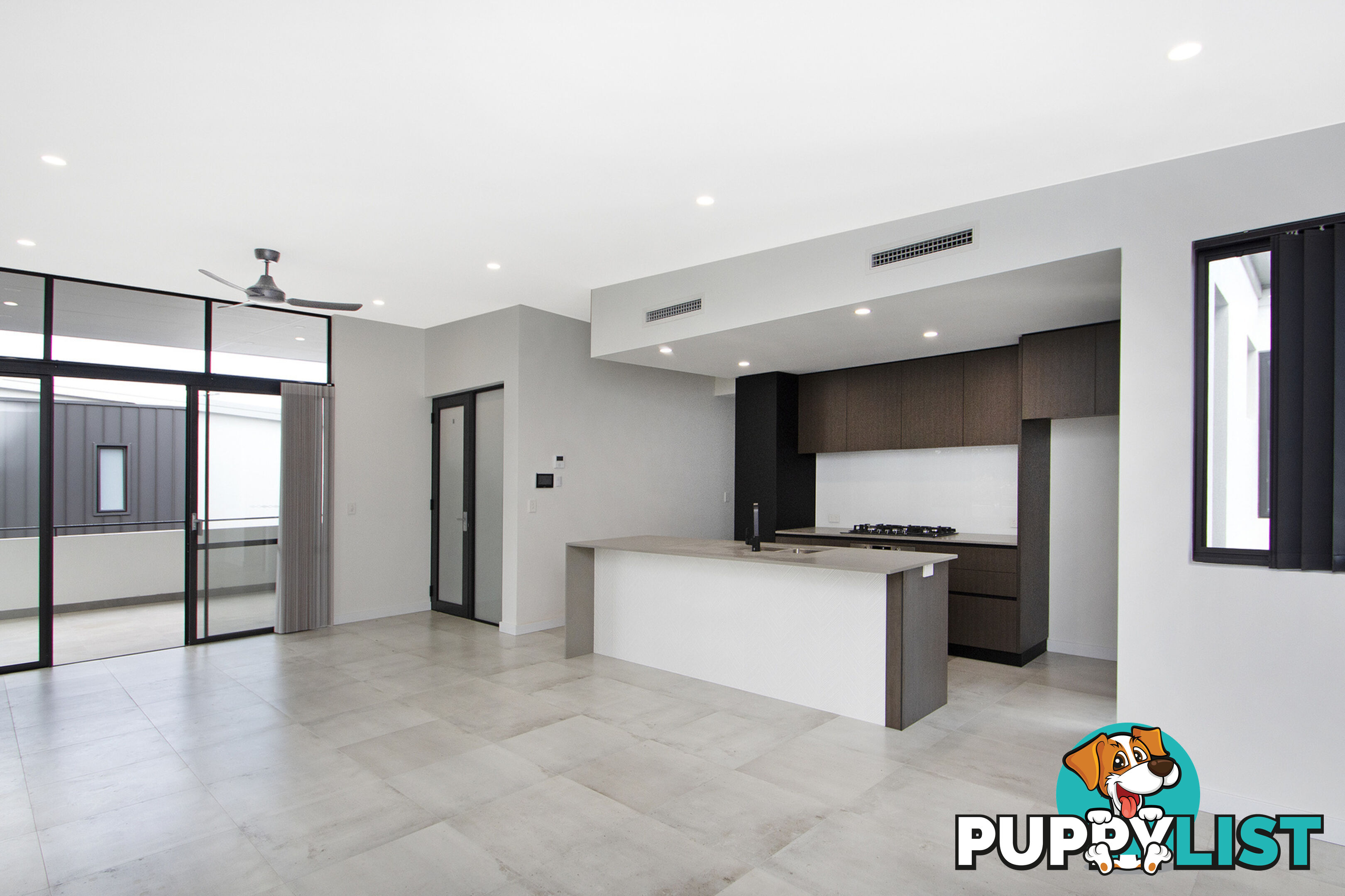 2/130 Gladstone Road RIVERVALE WA 6103