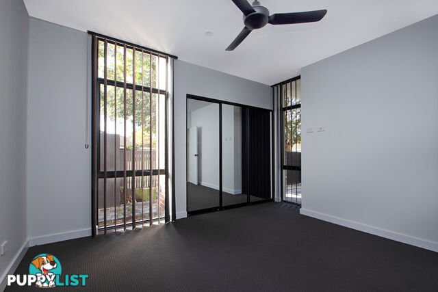 2/130 Gladstone Road RIVERVALE WA 6103
