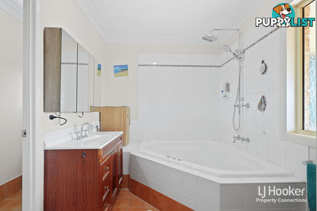 20 Raffindale Avenue DAKABIN QLD 4503
