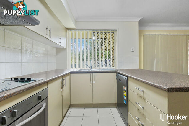 21 Adam Court KALLANGUR QLD 4503