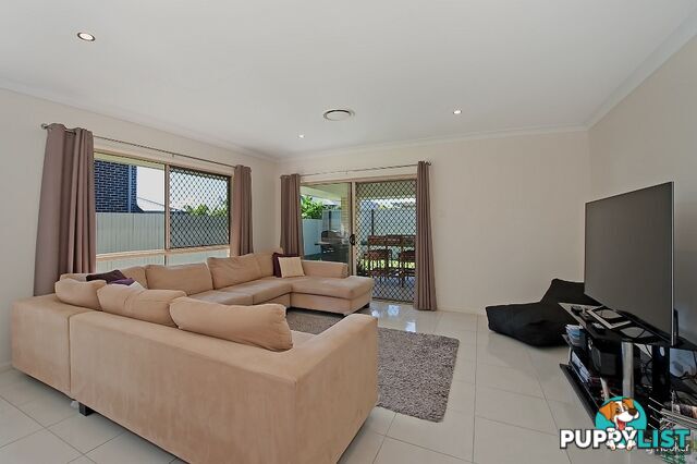 26 Hinton Crescent MANGO HILL QLD 4509