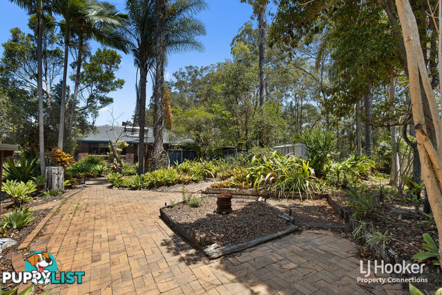 25 Mona Vale Way PETRIE QLD 4502