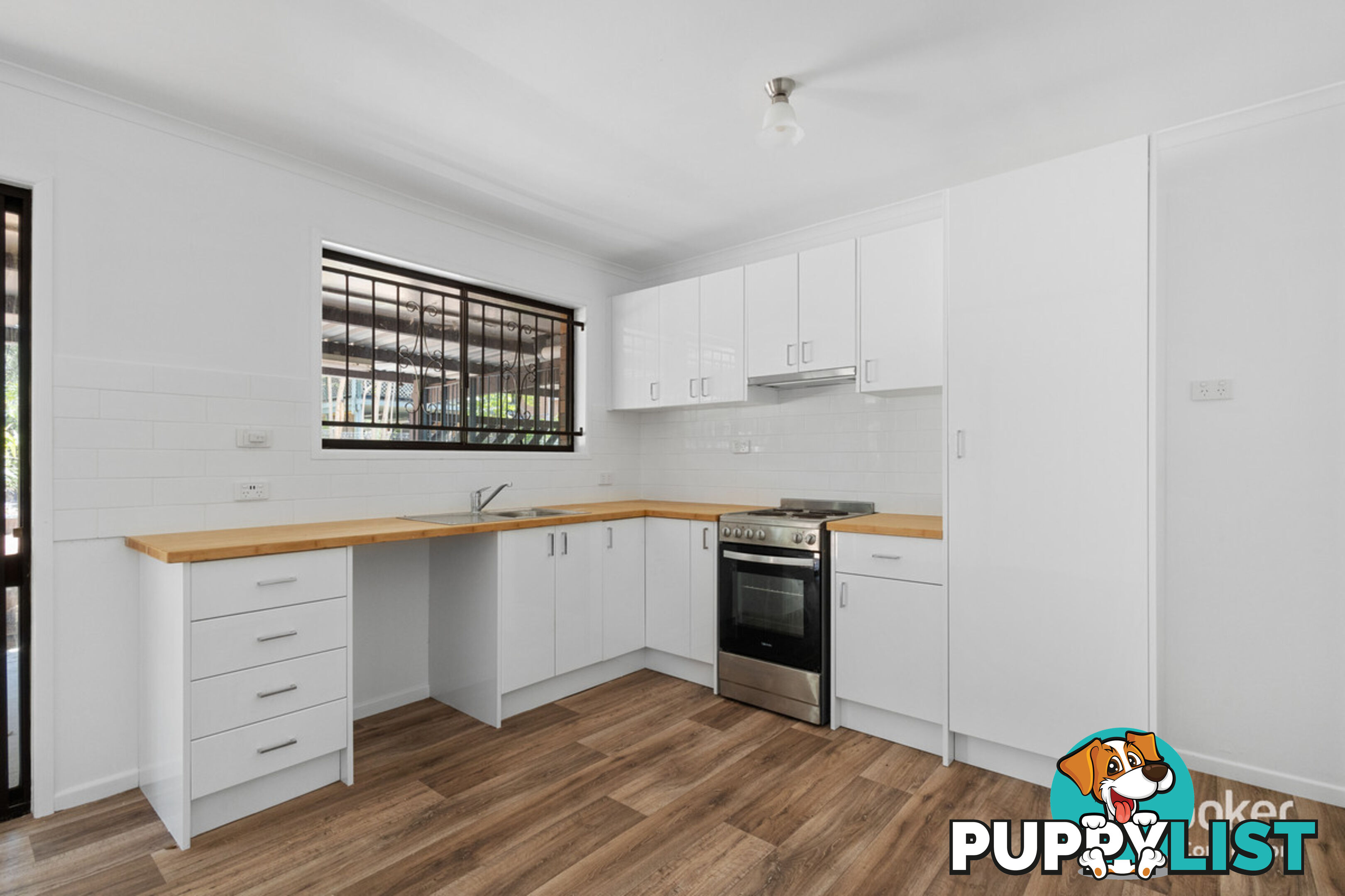 25 Mona Vale Way PETRIE QLD 4502