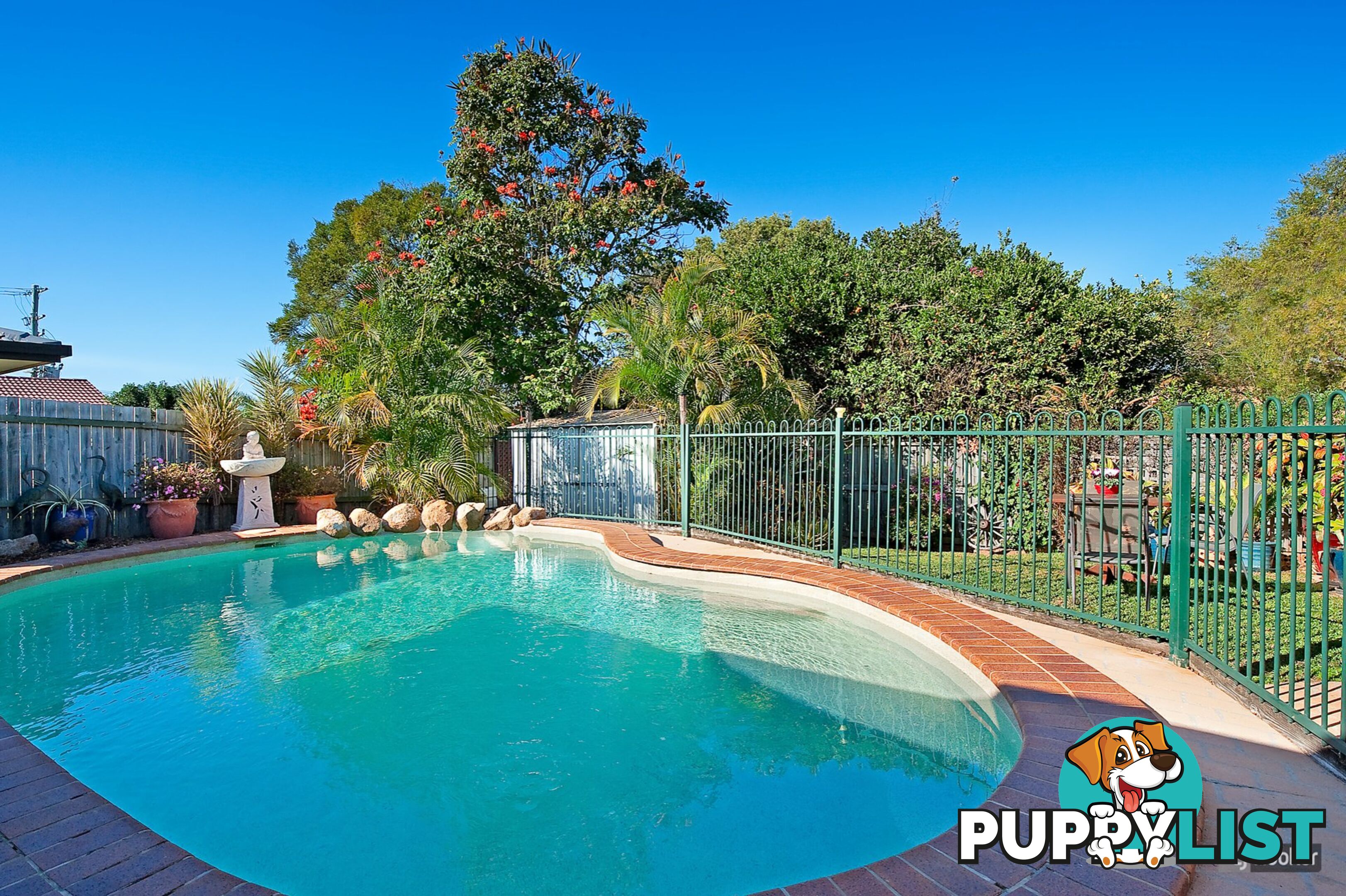 5 Tuffley Court KALLANGUR QLD 4503