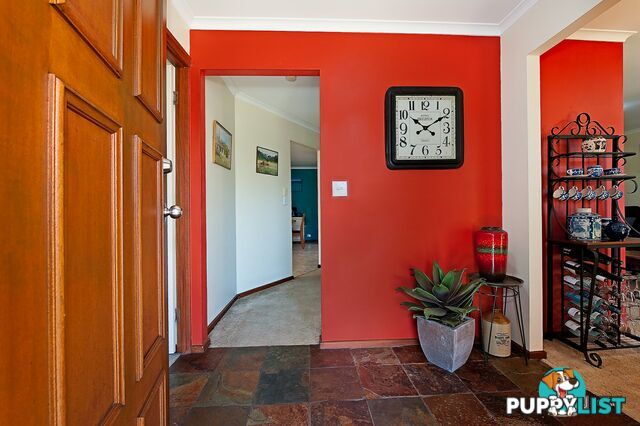 5 Tuffley Court KALLANGUR QLD 4503