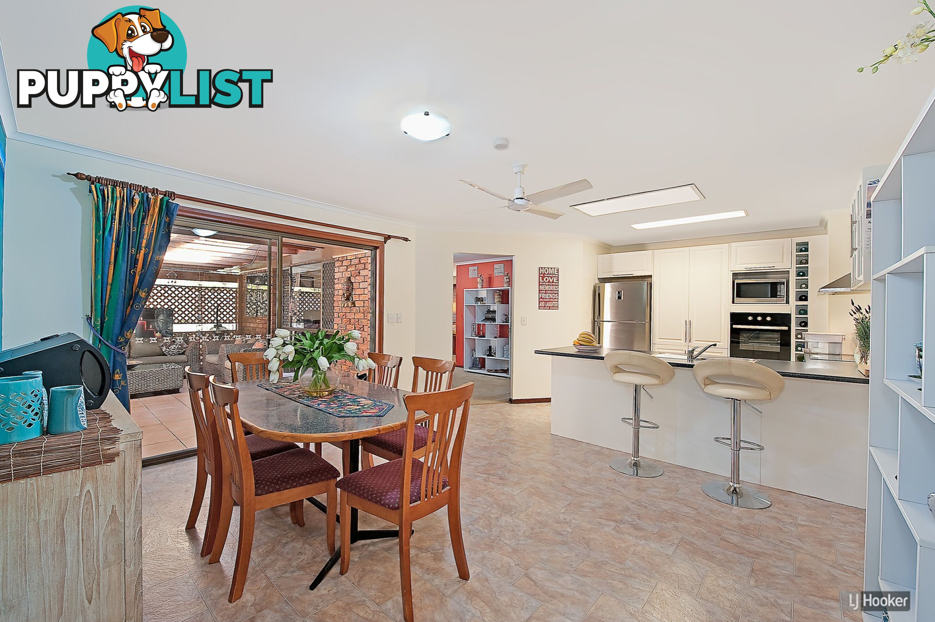 5 Tuffley Court KALLANGUR QLD 4503