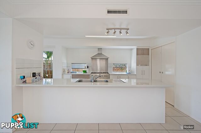 10 Franklin Street NORTH LAKES QLD 4509