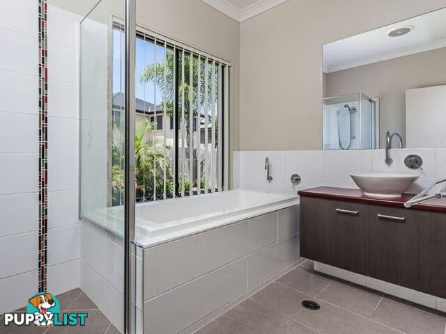 18 Ballesteros Street NORTH LAKES QLD 4509