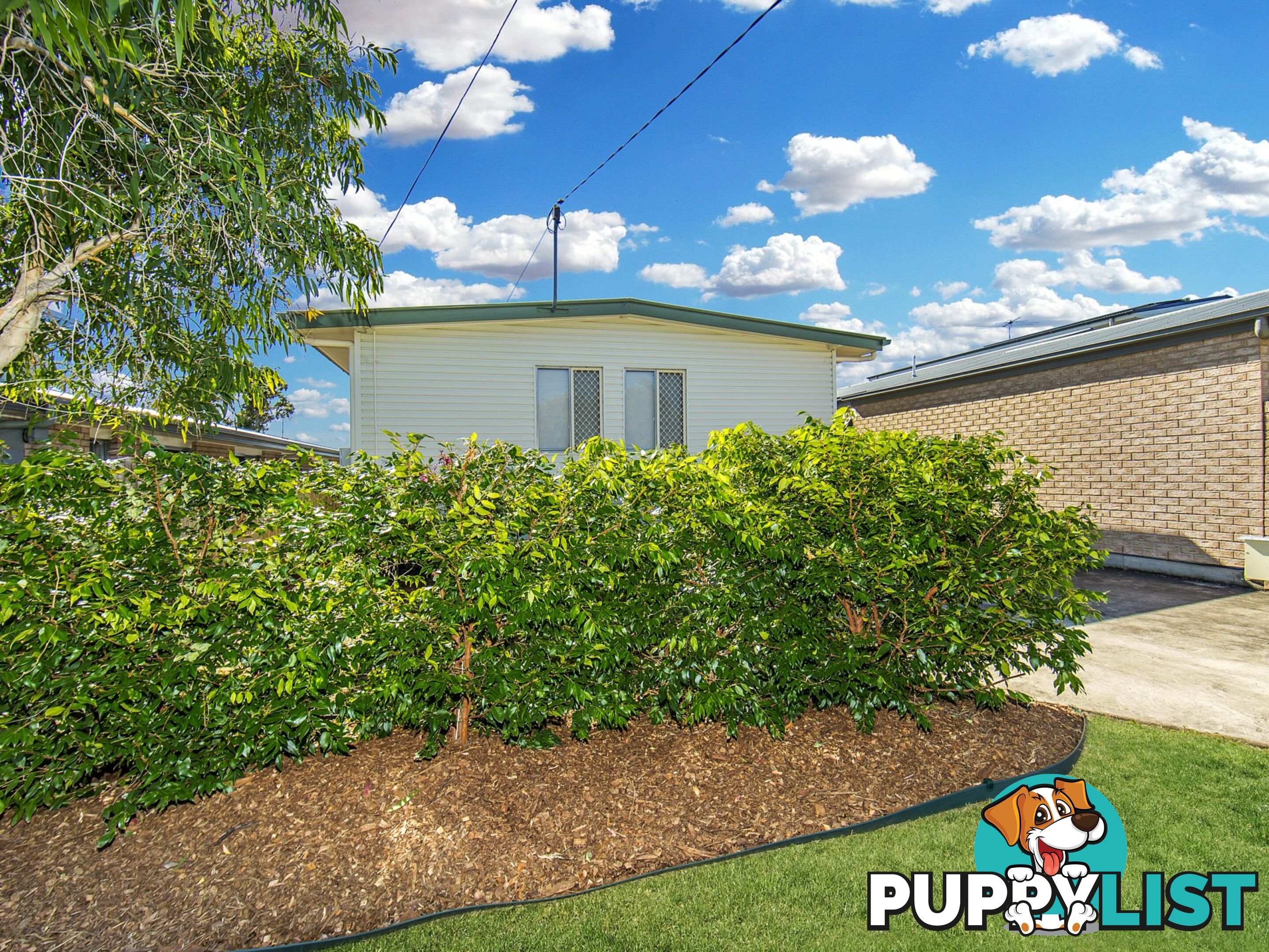 8 Dalton Street KIPPA-RING QLD 4021