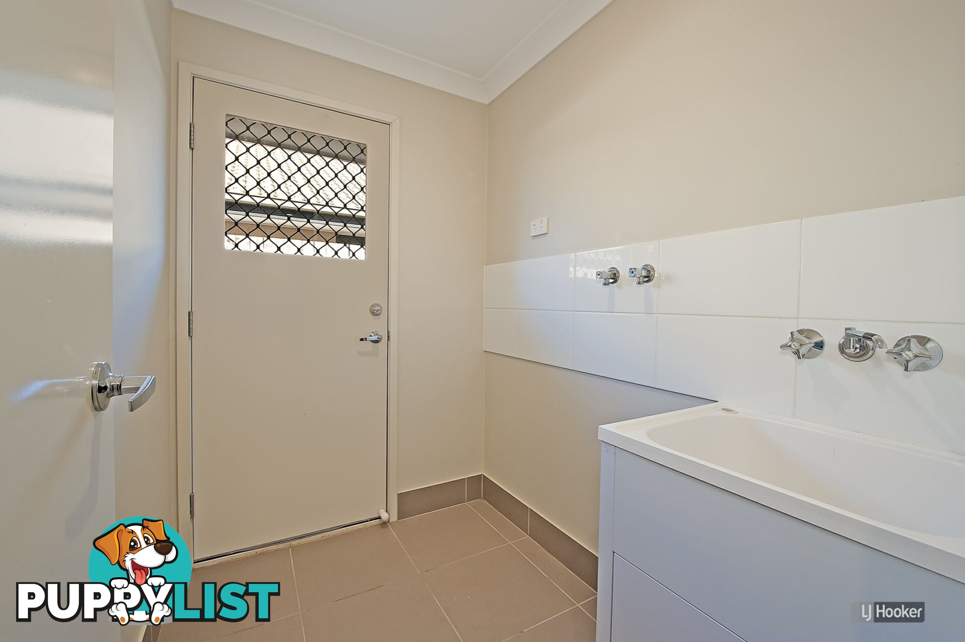 37 Denham Crescent NORTH LAKES QLD 4509